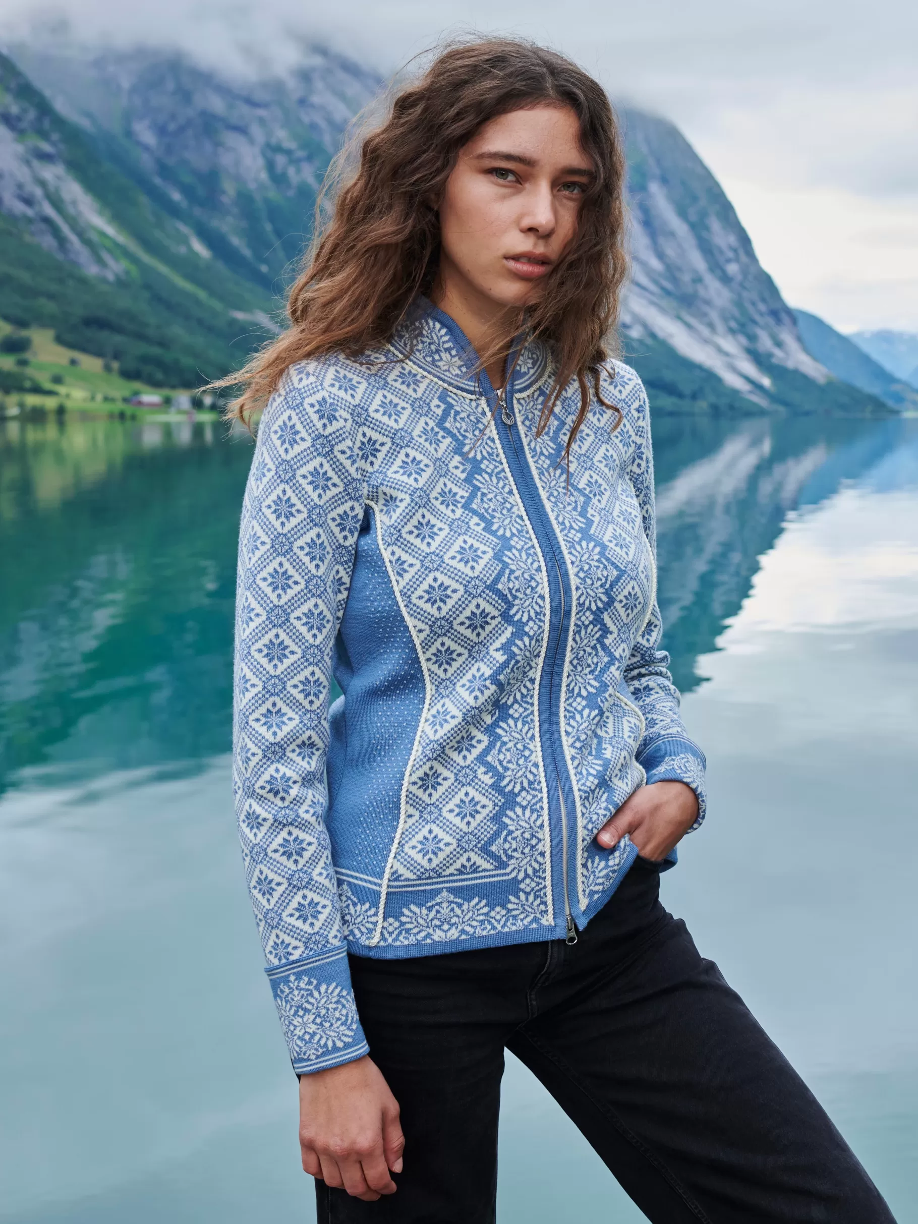 christiania_ulljakke__merino_4-3.webp Dame Dale of Norway Christiania Ulljakke - Merino