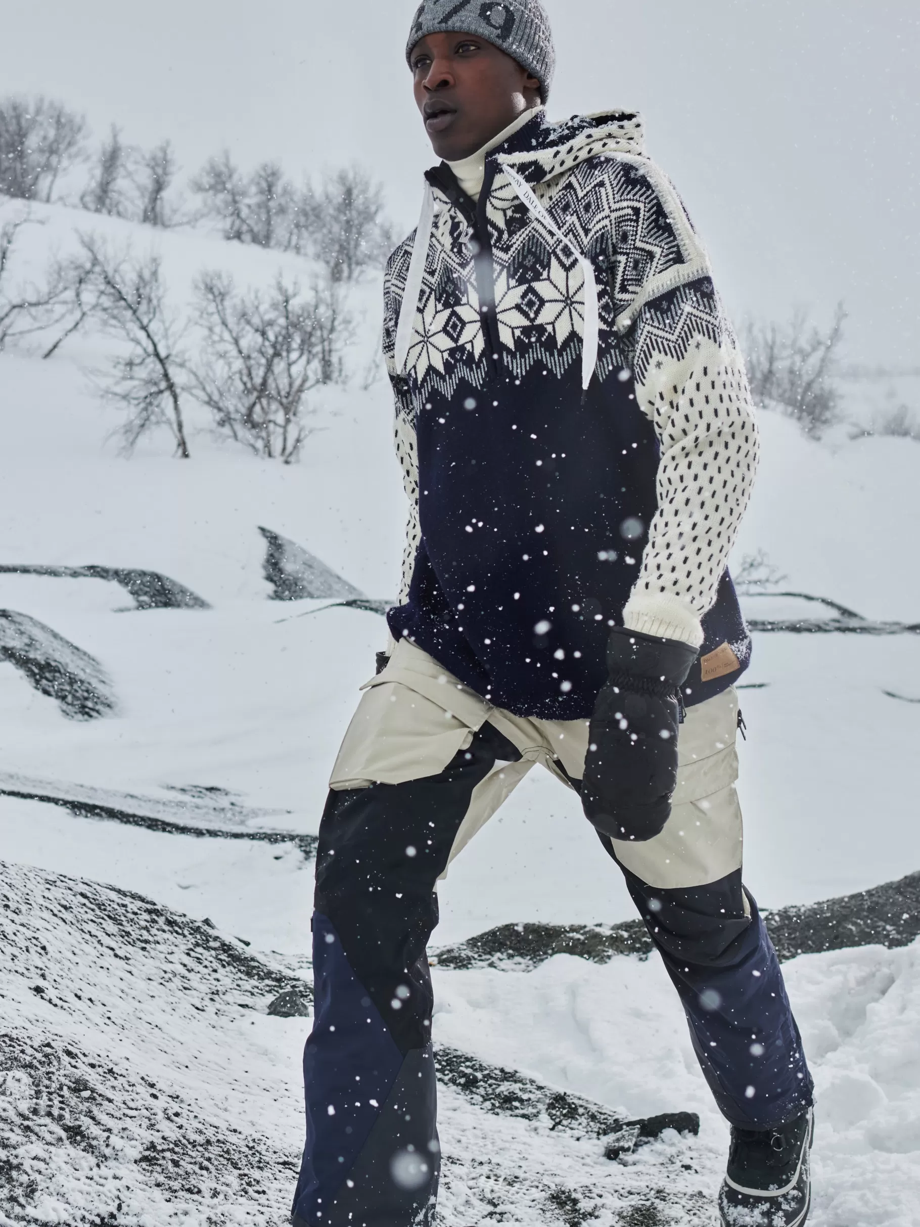 vegard_weatherproof_hettegenser__norsk_ull_4.webp Herre Dale of Norway Vegard Weatherproof Hettegenser - Norsk Ull